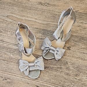 Jacqueline Ferrar Silver Bow Ankle-Strap Heels